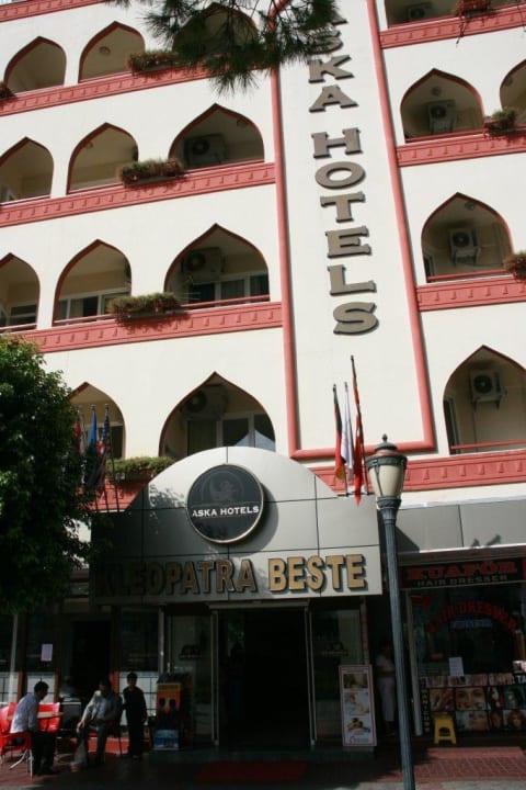 Hoteleingang Hotel Aslan City Kleopatra