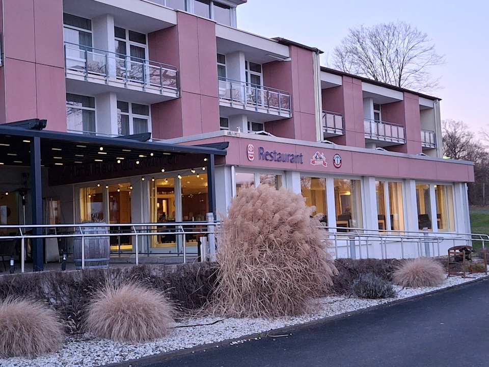 Außenansicht Ringhotel Haus Oberwinter