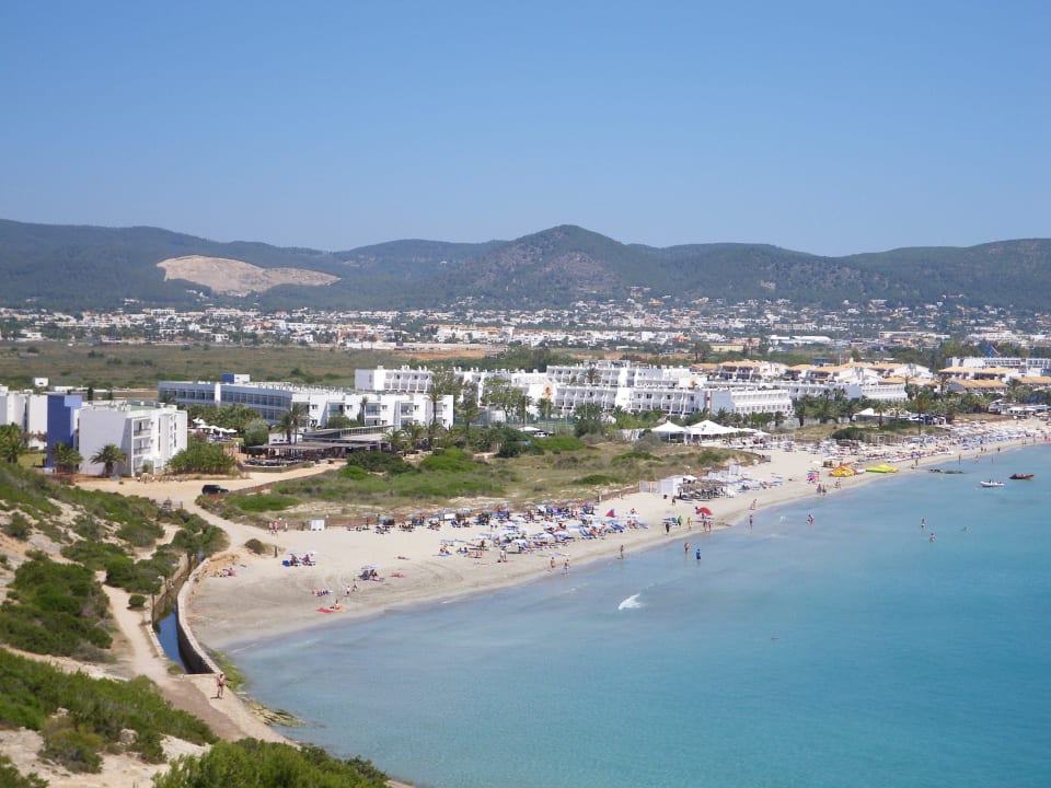 Blick über die Bucht vom Torre Grand Palladium Select Palace Ibiza