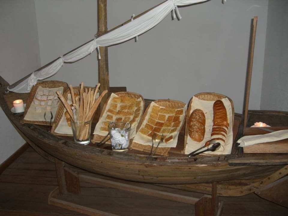 Brotschiff ananea Diamonds Athuruga