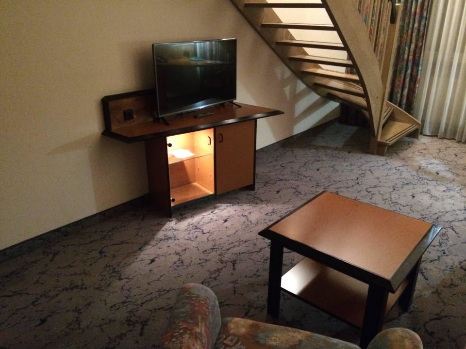 Untergeschoss links H+ Hotel Stuttgart Herrenberg