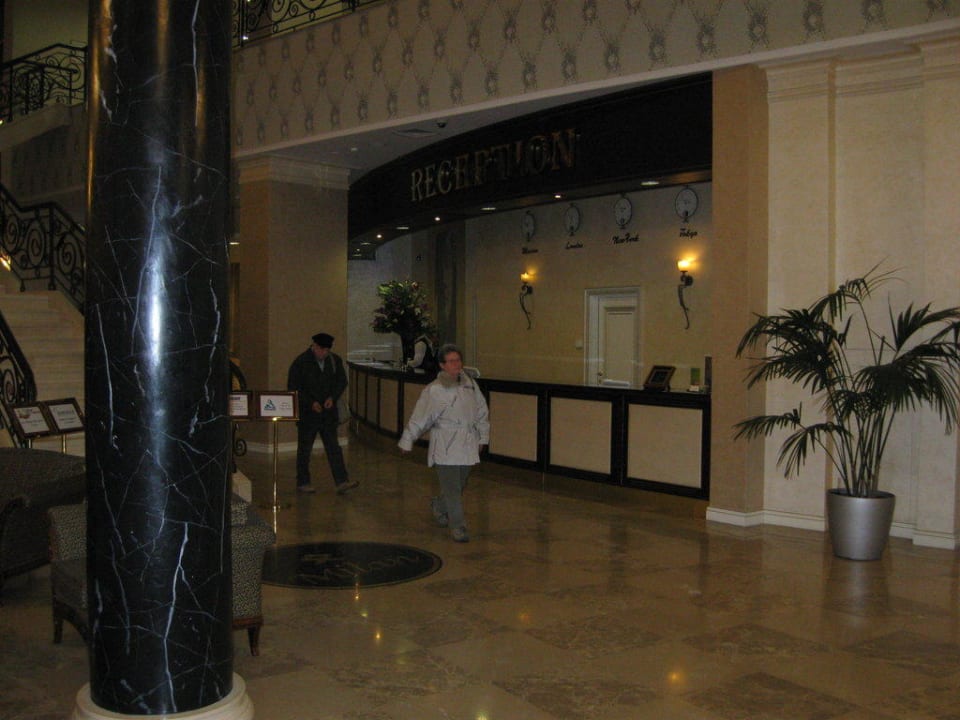Rezeption Milan Hotel Moscow