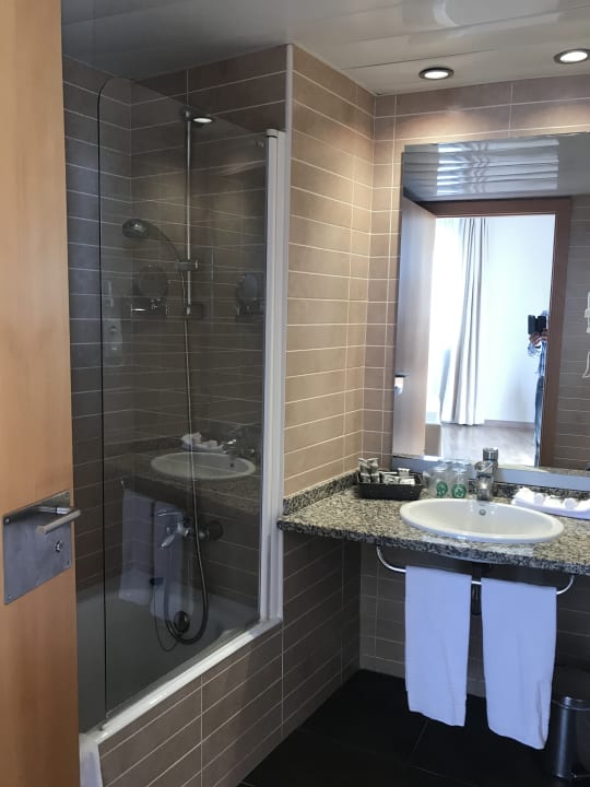 Zimmer Ponient Vila Centric by PortAventura World