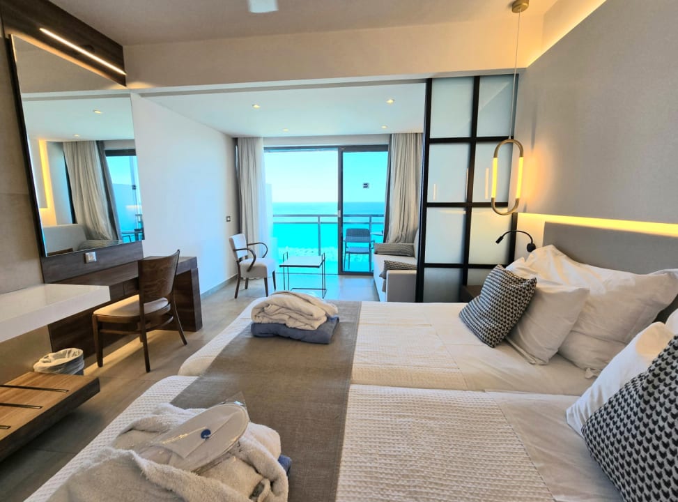 Zimmer Hotel Calypso Beach