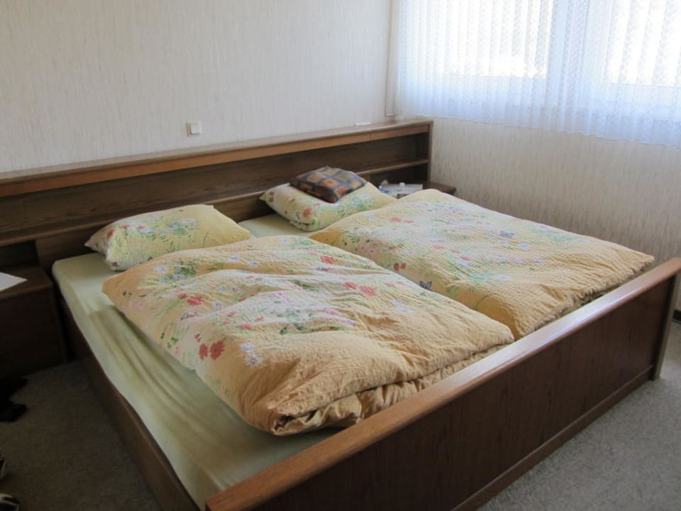 Schlafzimmer Pension-Weinhaus Flesch-Prüm