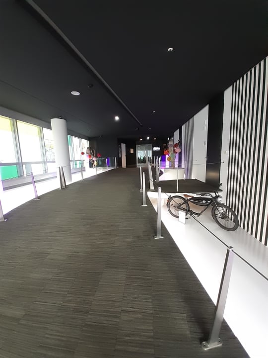 Lobby INNSiDE by Meliá Düsseldorf Hafen