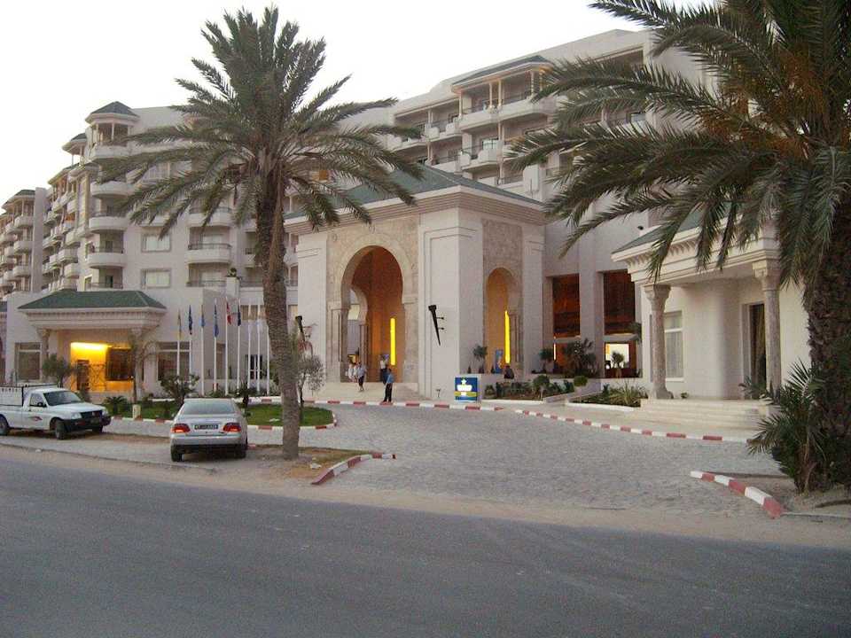 Hoteleingang Iberostar Selection Royal El Mansour