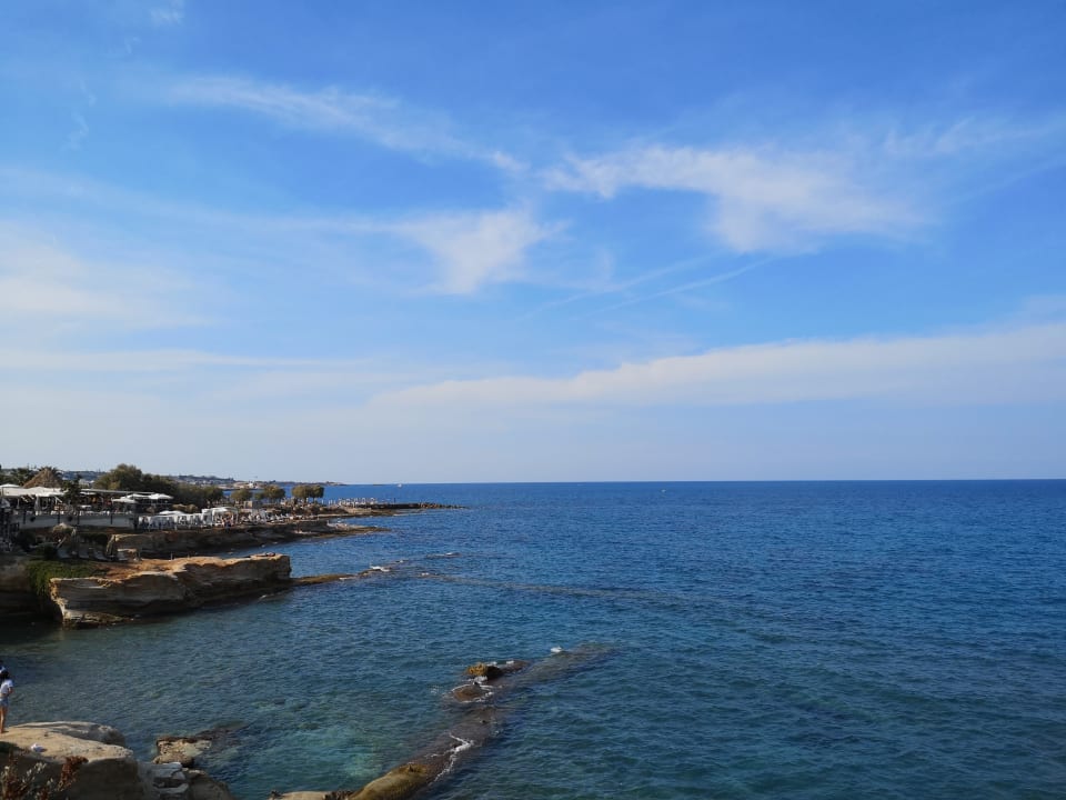 Strand Dream Village