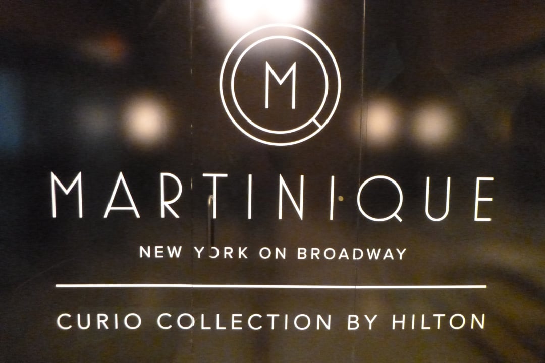 Sonstiges Martinique New York on Broadway, Curio Collection by Hilton