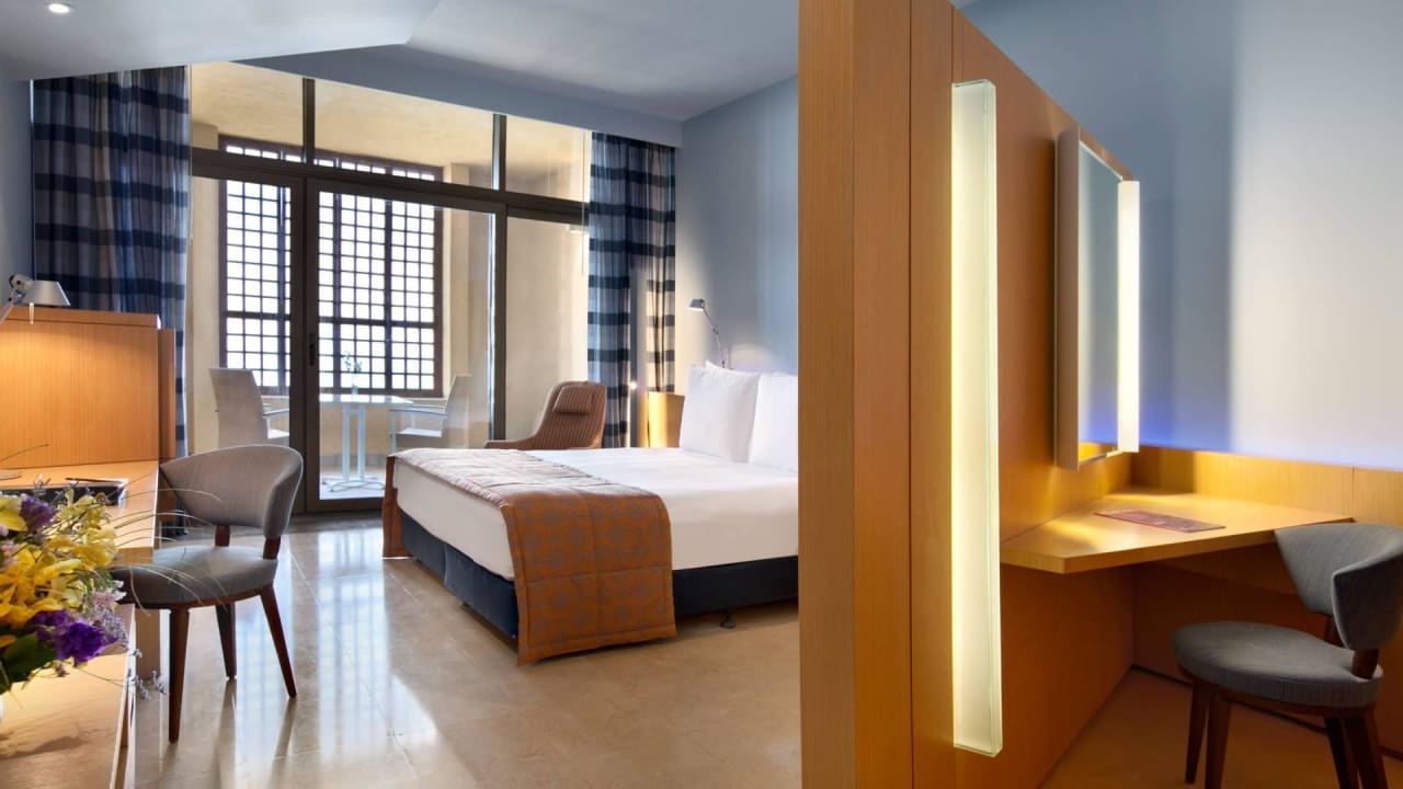 Superior Room Hotel Kempinski Ishtar Dead Sea