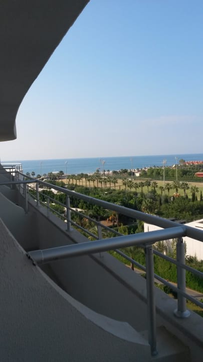 Blick vom Balkon Hotel Miracle Resort
