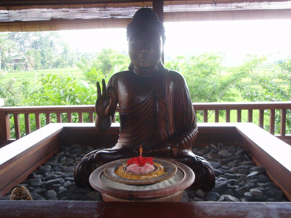 Buddah beim Frühstück The Ubud Village Resort & Spa
