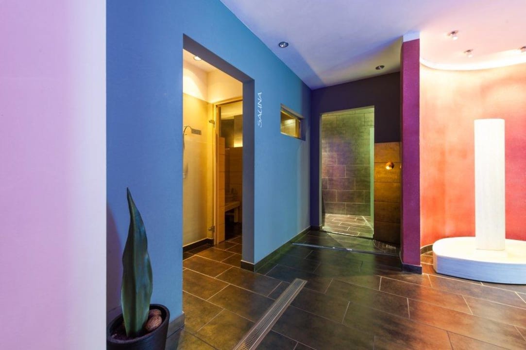 Wellness Bereich Saunen Business Resort Parkhotel Werth