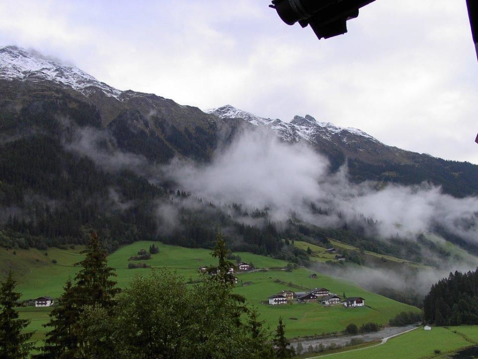 Blick aus dem Hotelzimmer Sonklarhof