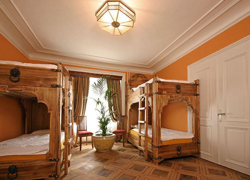 Mehrbettzimmer Hostel Crossbox