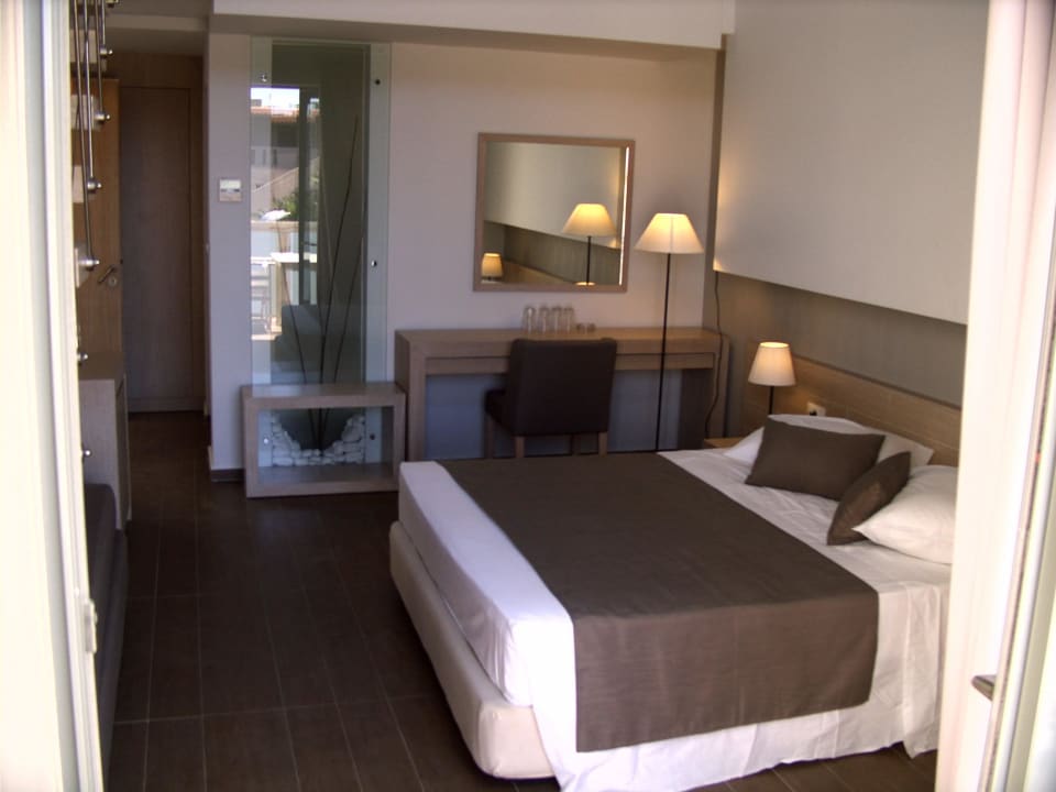 Familienzimmer unten-familyroom 1. floor Akti Palace Resort & Spa