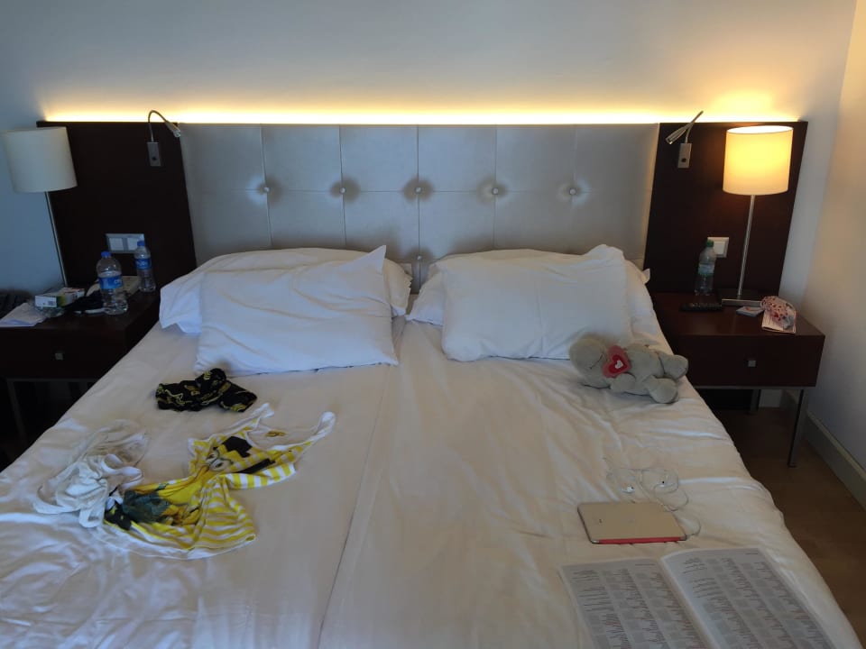 Sehr gemütliches Bett Lara Barut Collection