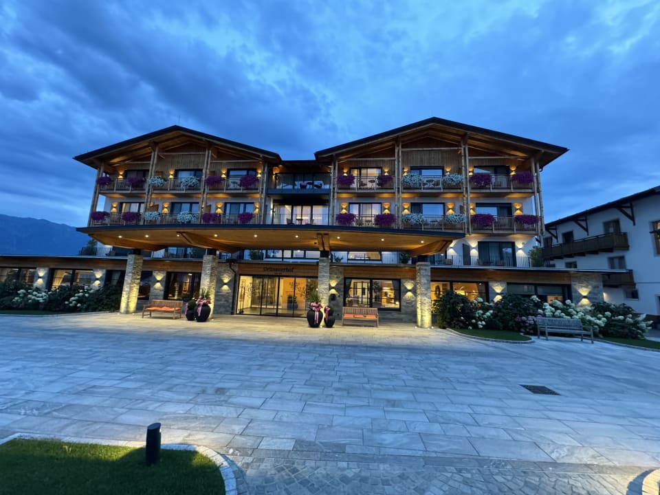 Außenansicht Gasthof Hotel Grünauerhof