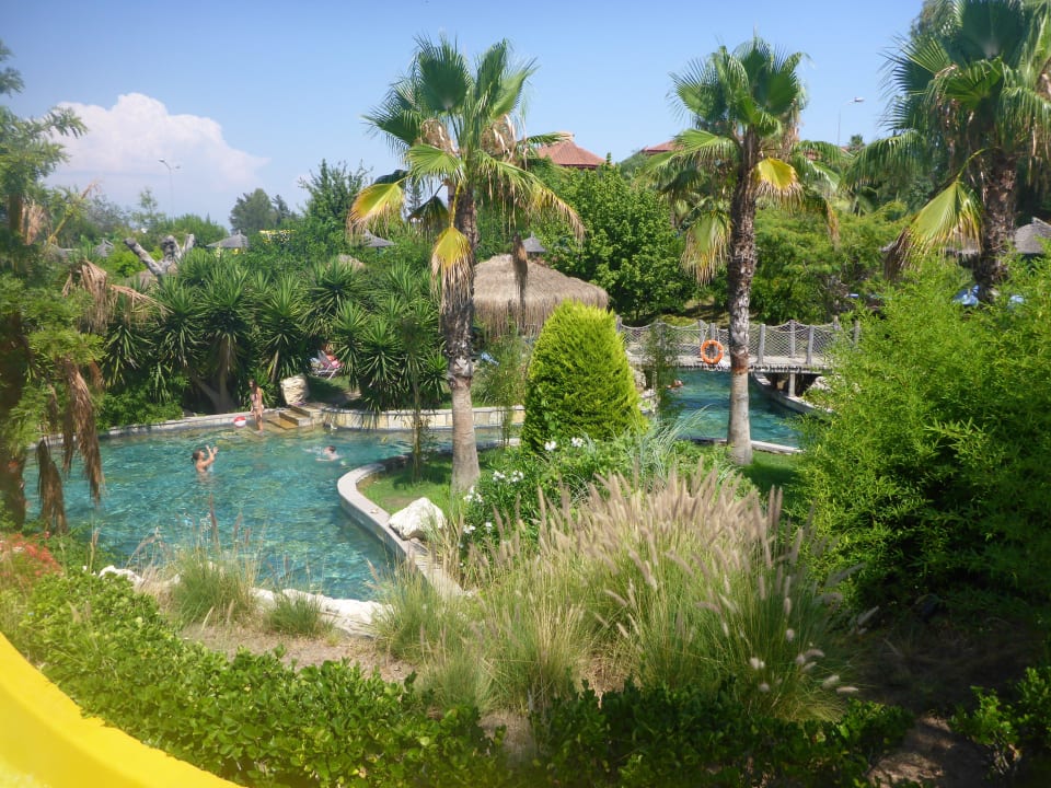Lazy River Club Grand Side