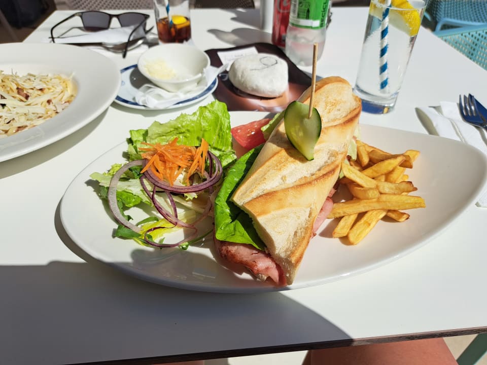 Gastro Hotel Rocamarina - Adults Only