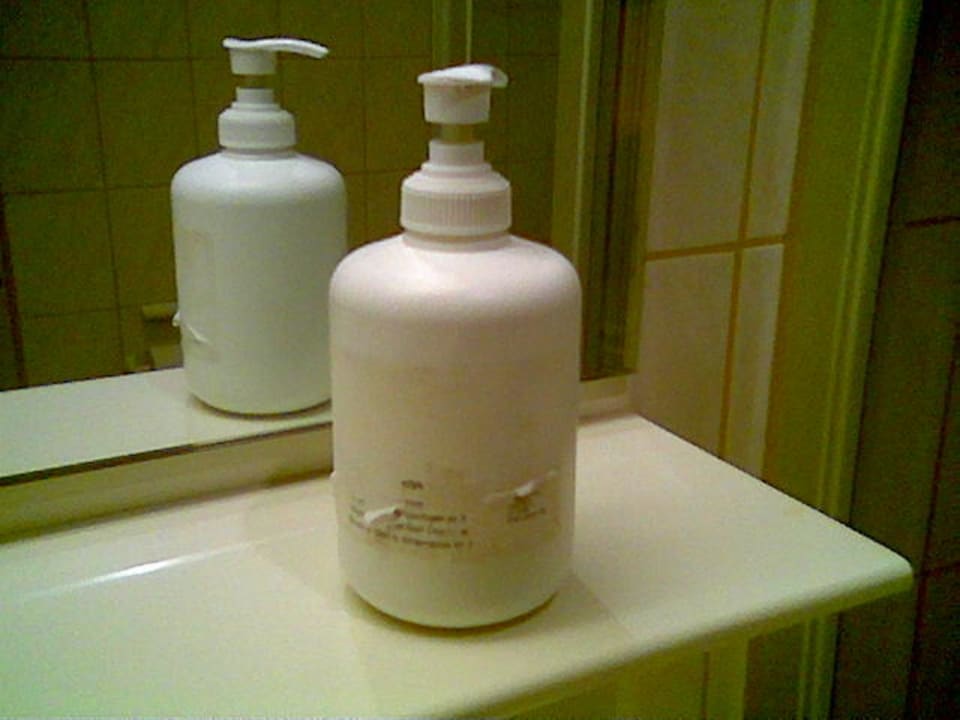 Duschgel - Spender Hotel Dirsch Wellness & Spa Resort