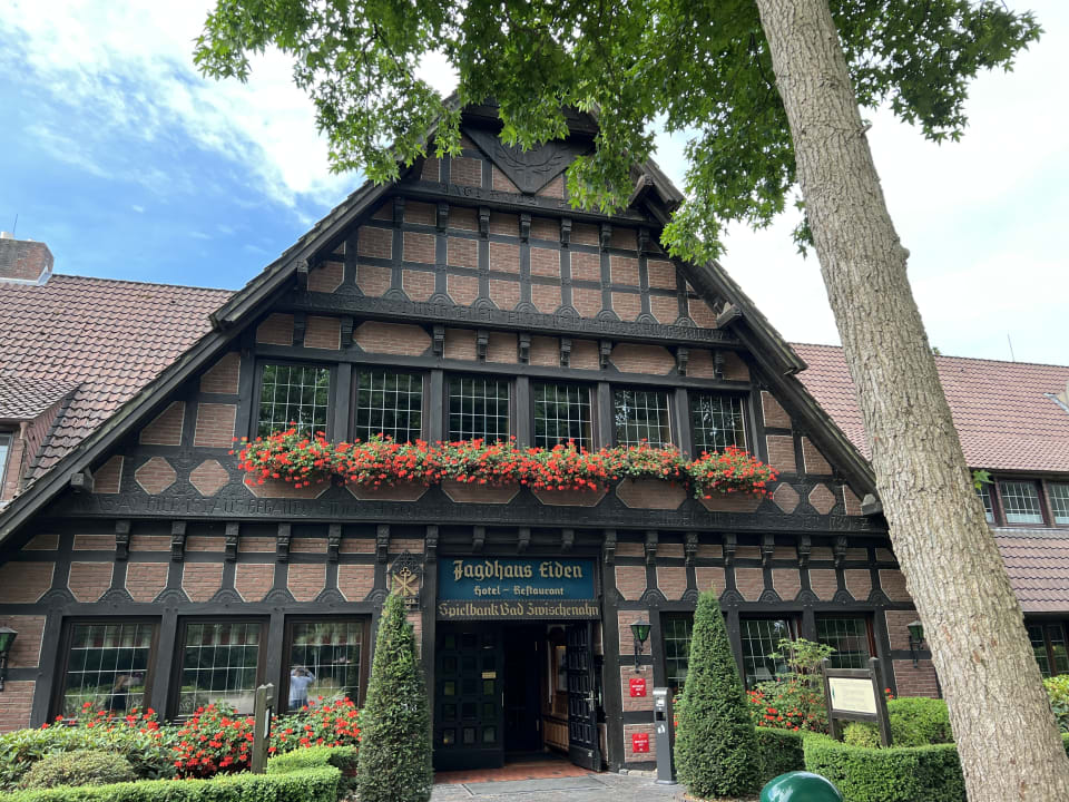 Außenansicht Romantik Hotel Jagdhaus Eiden am See