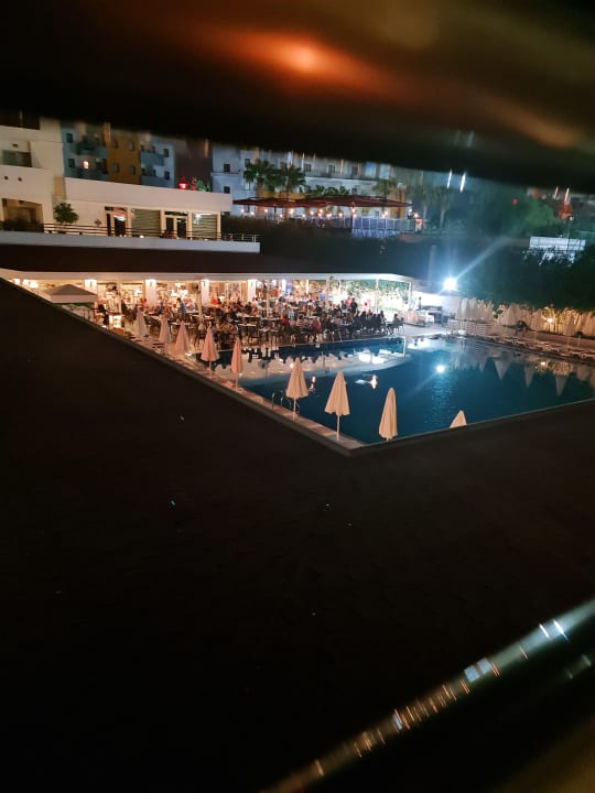 Pool Side Aquamarin Resort & Spa