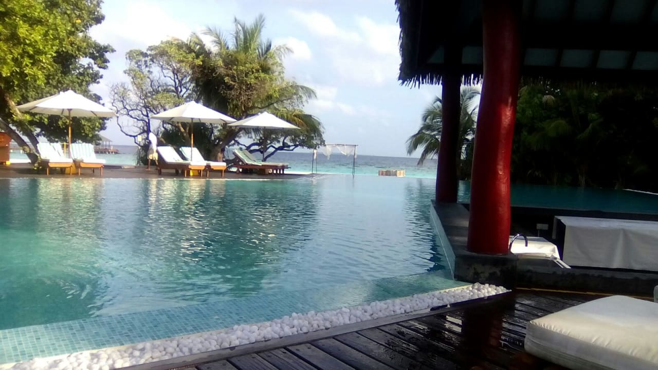 Pool Adaaran Select Meedhupparu Island Resort - Premium All Inclusive