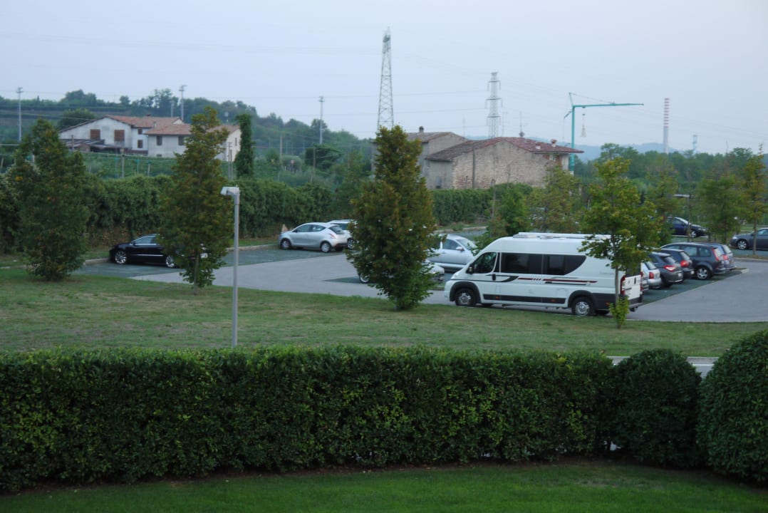 Parkplatz Residence Eden