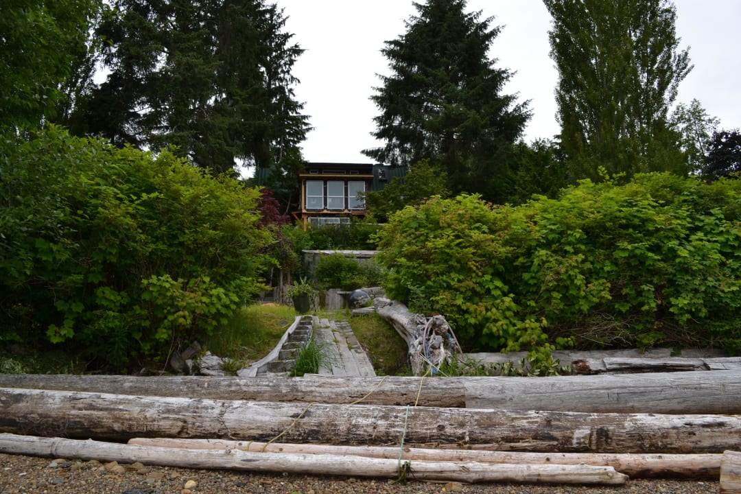 Haus vom Strand gesehen Dolphin House Bed & Breakfast