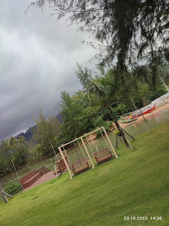 Gartenanlage La Vela Khao Lak