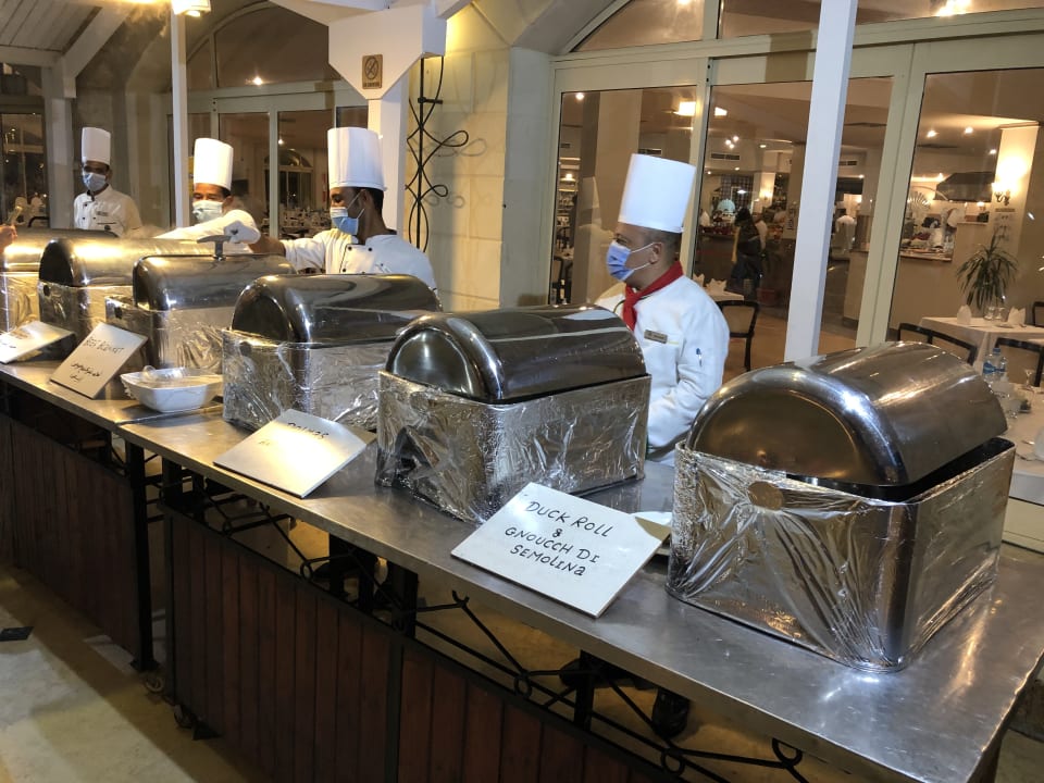 Gastro Brayka Bay Resort