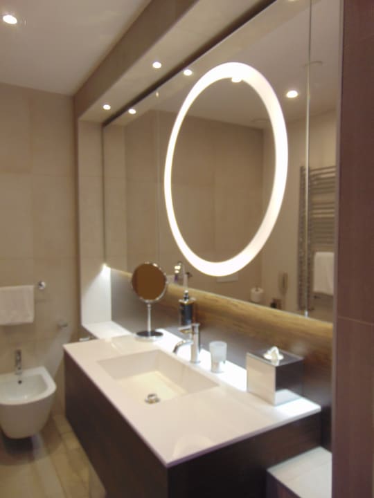 Zimmer Mercure Almaty City Center