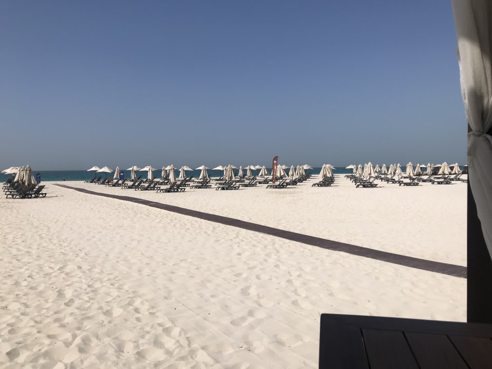 Strand Rixos Premium Saadiyat Island
