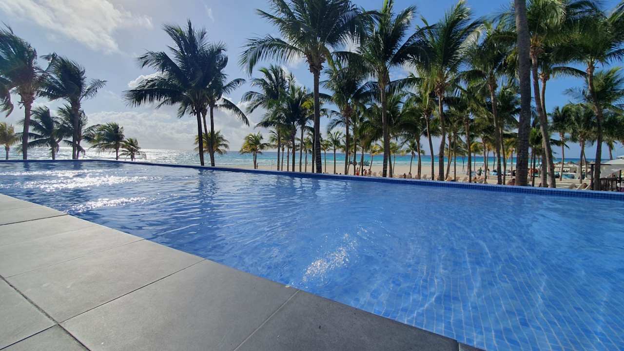 Strand Hotel Riu Tequila