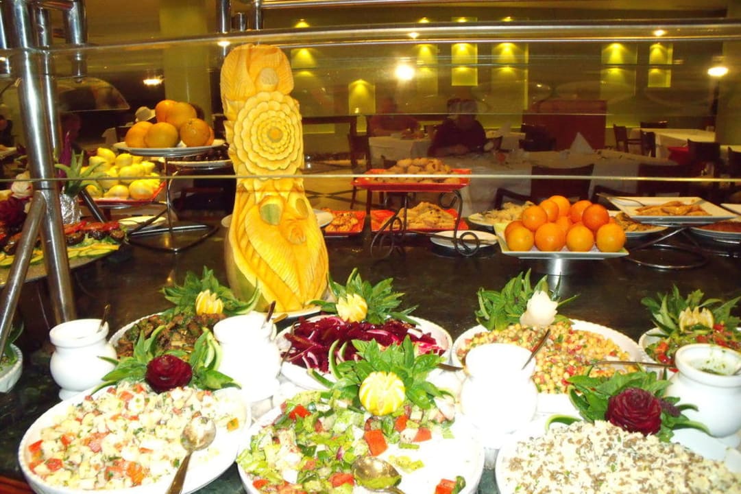 Das leckere Büffet Malikia Resort Abu Dabbab