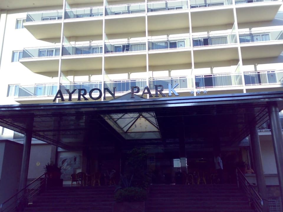 Hoteleingang Hotel HM Ayron Park
