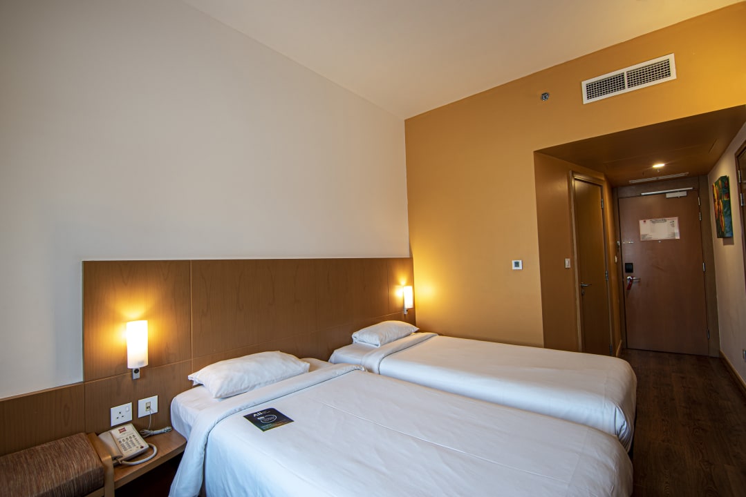 Zimmer Hotel ibis Fujairah