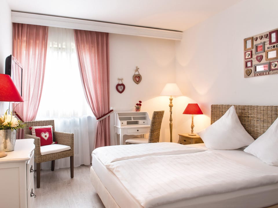 Standard-Zimmer Victor's Seehotel Weingärtner