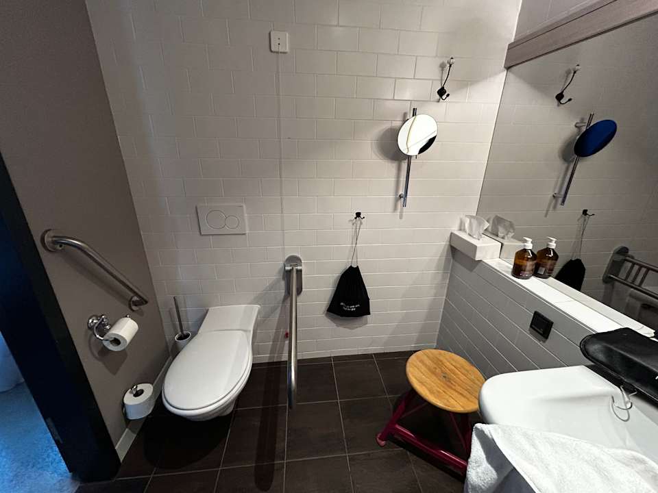 Zimmer 25hours Hotel Wien beim MuseumsQuartier