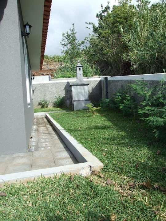 O side garden Villas Paraiso das Flores