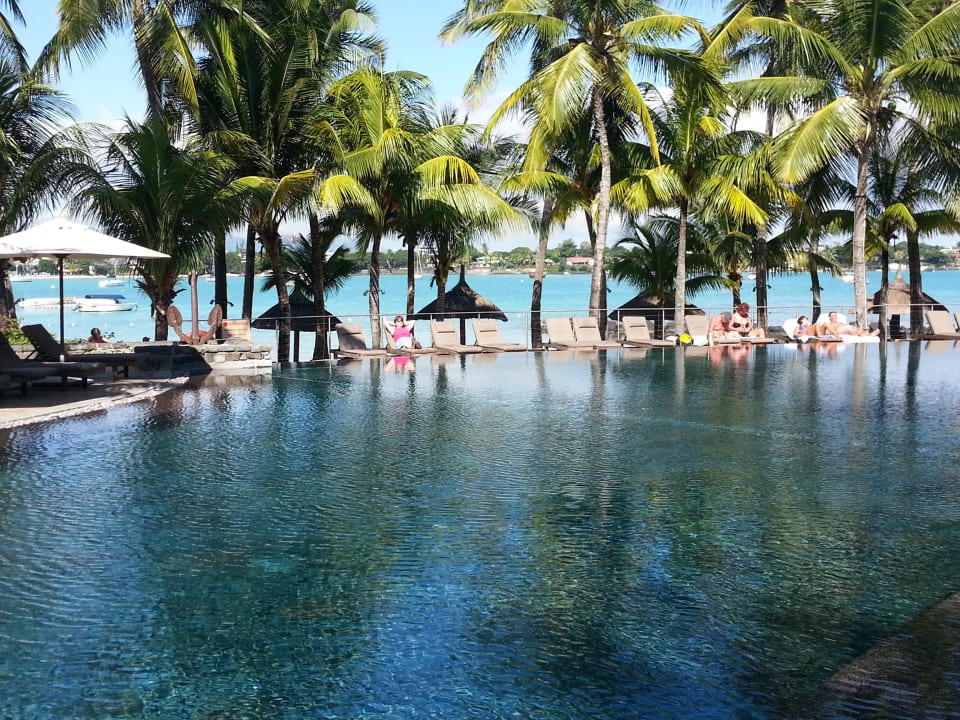 Pool Aussicht Mauricia Beachcomber Resort & Spa