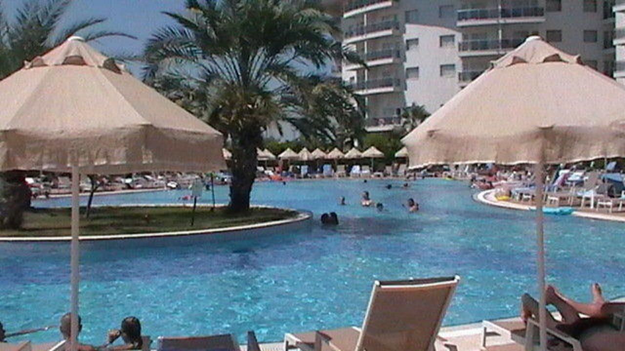 Animationsfreier Pool Seaden Sea World Resort & Spa