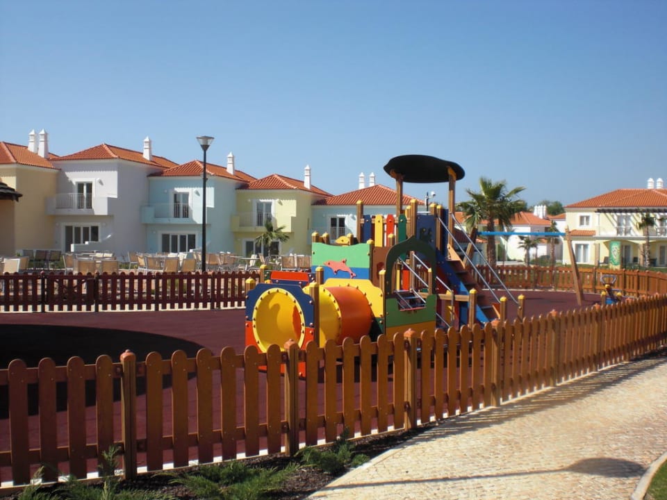 Spielplatz Hotel Eden Villas and Apartments