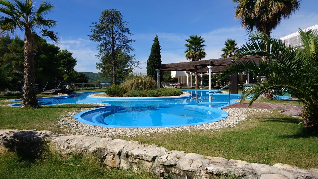 Pool Amadria Park Beach Hotel Niko