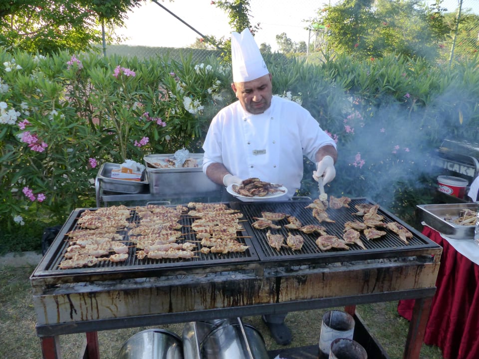 Galaabend am Sportplatz mit 1000 Gästen, Wahnsinn Alba Queen Hotel