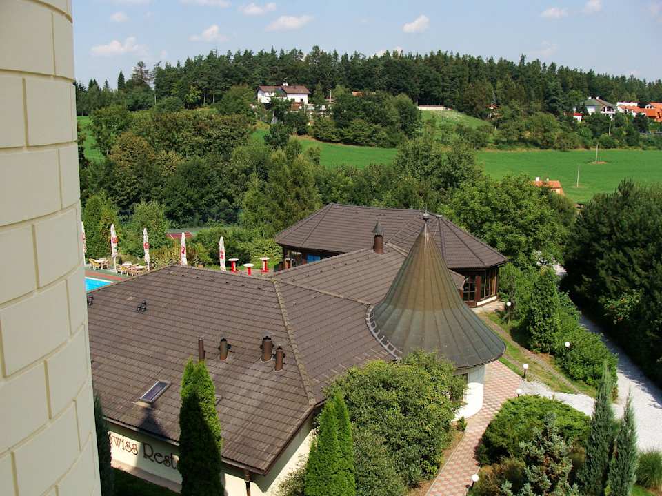 Zahrada+bazen Hotel S.E.N. Senohraby