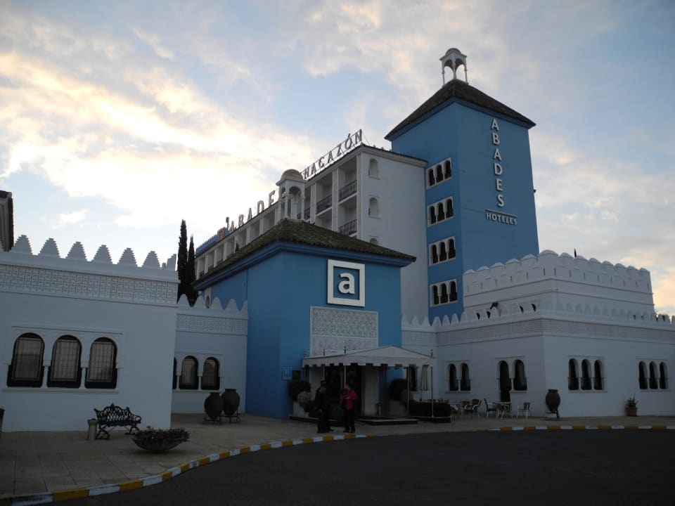 Eingangsbereich Abades Benacazón Hotel