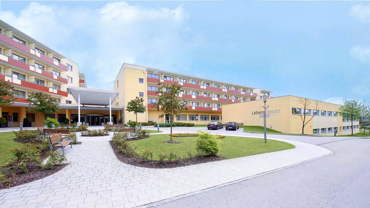 Außenansicht Lebens.Resort Ottenschlag