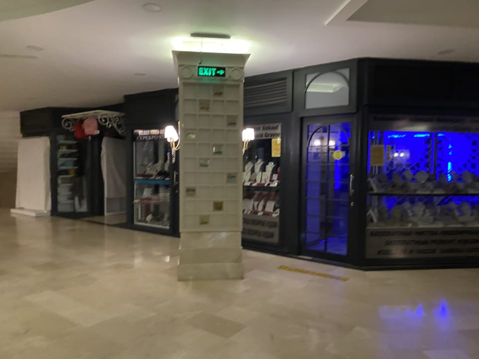 Lobby Bella Resort & Spa